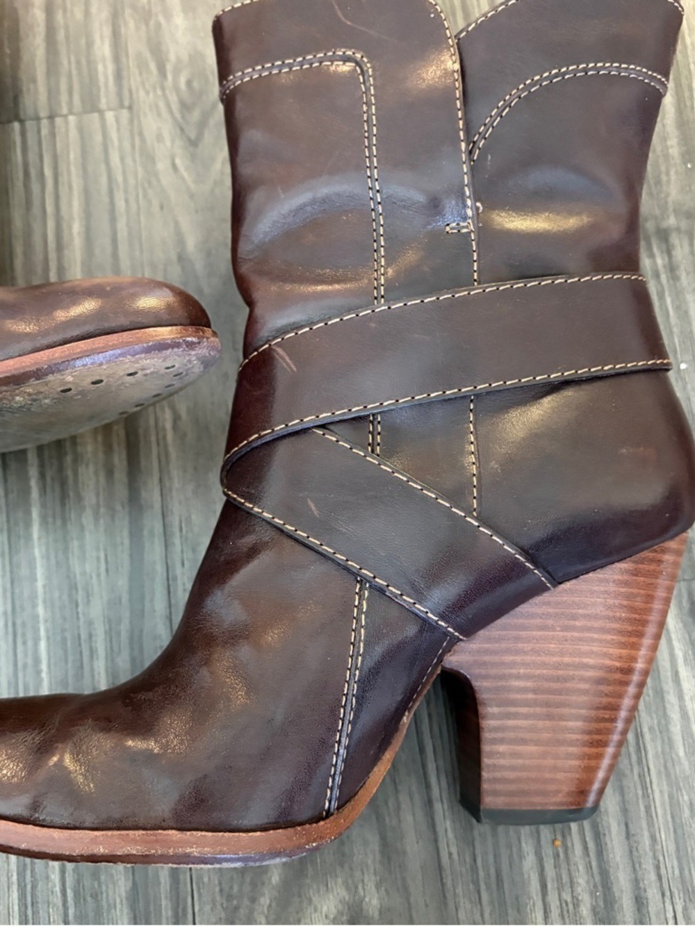 Frye Brown Leather Heeled Boots - Picture 2 of 8